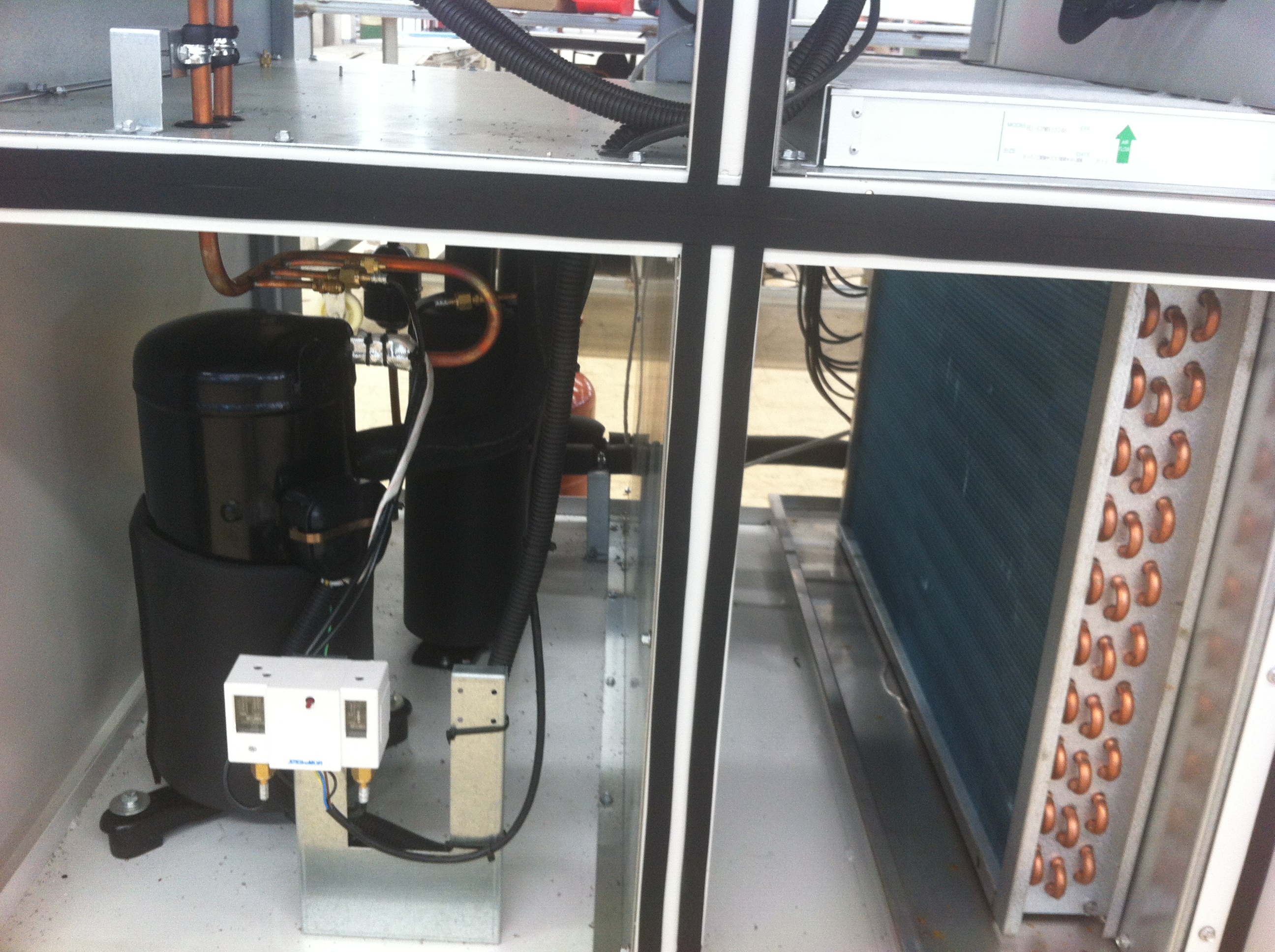 Прецизионный кондиционер свободн