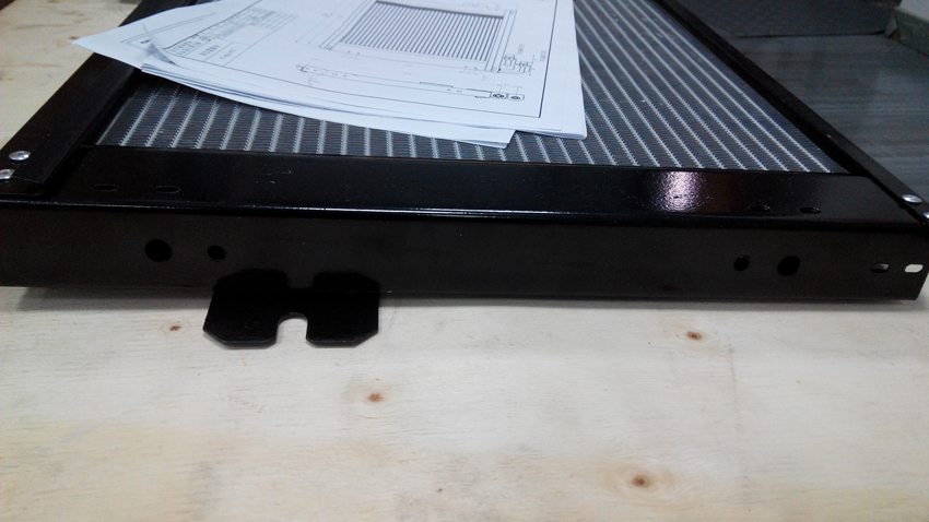 Микроканальный конденсатор для ав